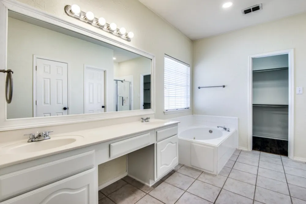 5121 Timber Park Drive Flower Mound, TX 75028