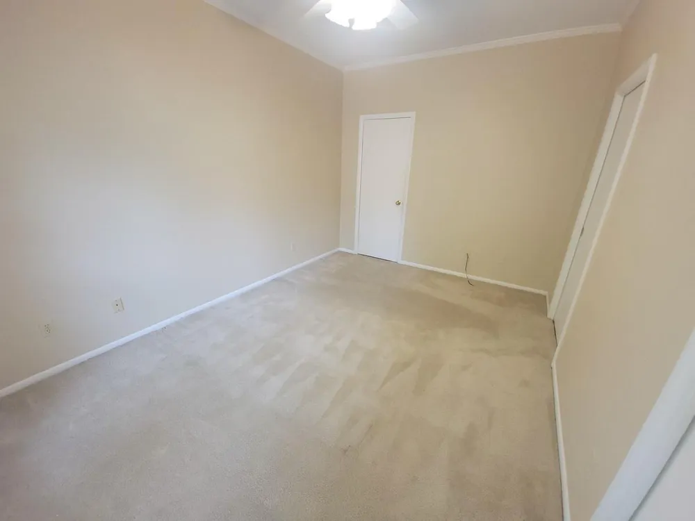 813 River Oaks Huntsville, TX 77340