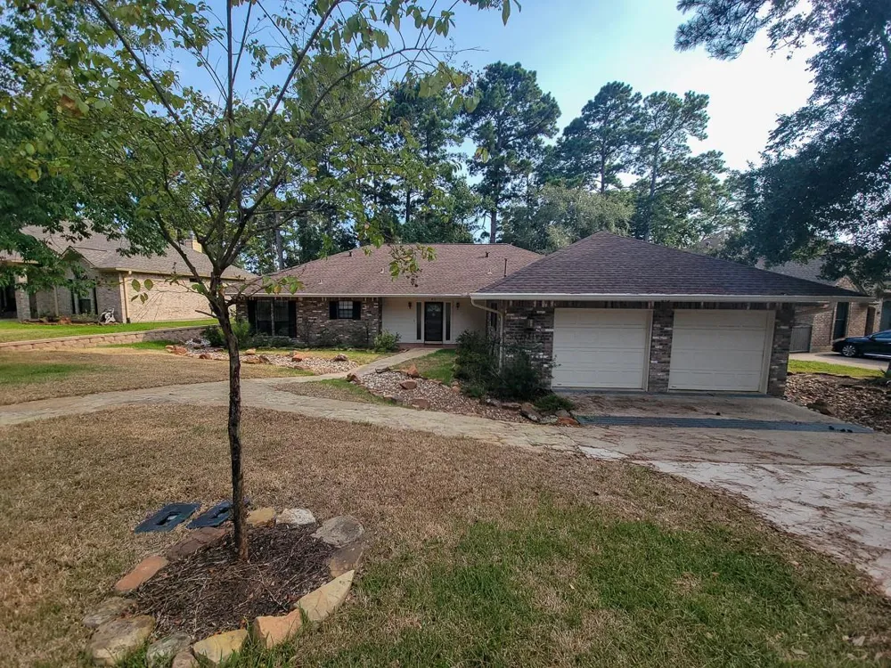 813 River Oaks Huntsville, TX 77340