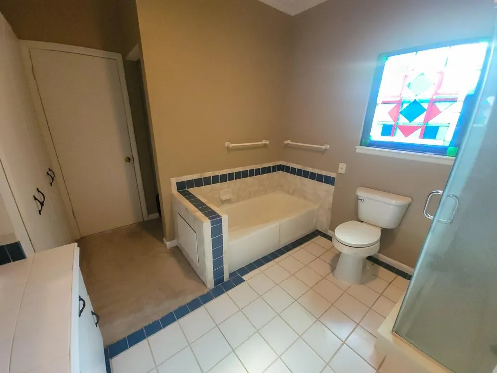 813 River Oaks Huntsville, TX 77340