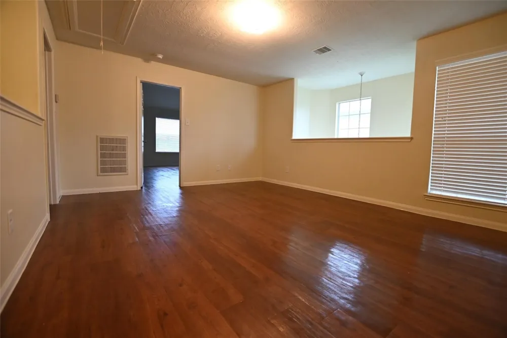 15431 Bammel Oaks Court Houston, TX 77014