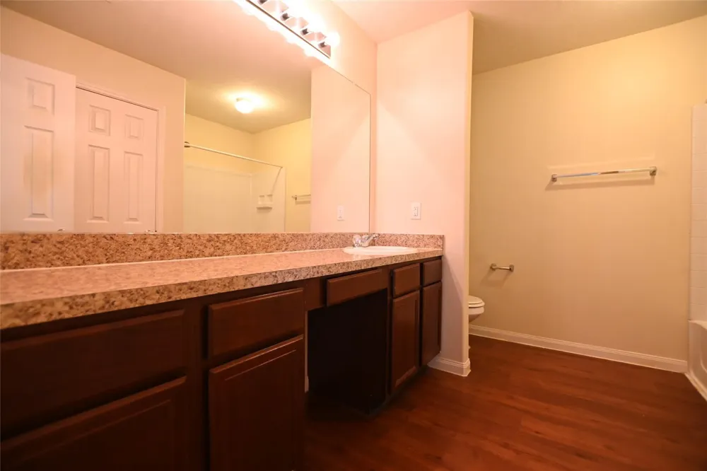 15431 Bammel Oaks Court Houston, TX 77014