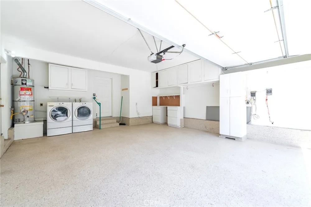 9 Teakwood Irvine, CA 92612