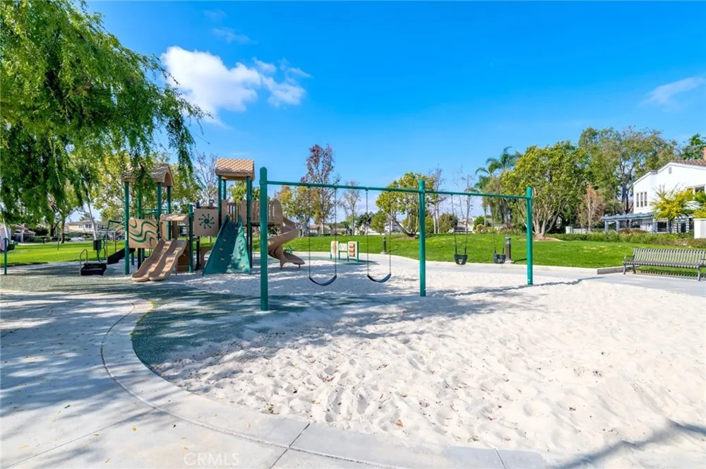 9 Teakwood Irvine, CA 92612