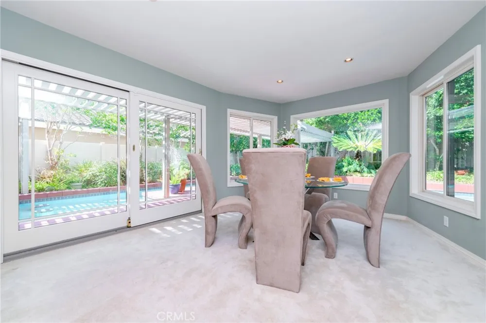 9 Teakwood Irvine, CA 92612