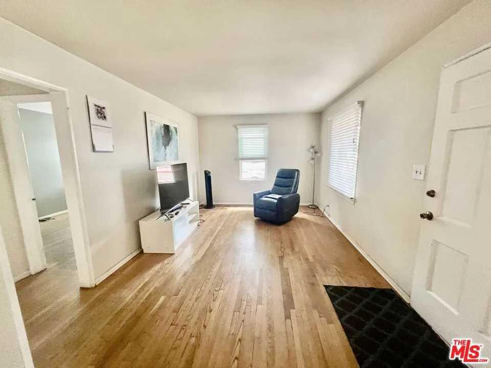 627 E Grand Avenue El Segundo, CA 90245