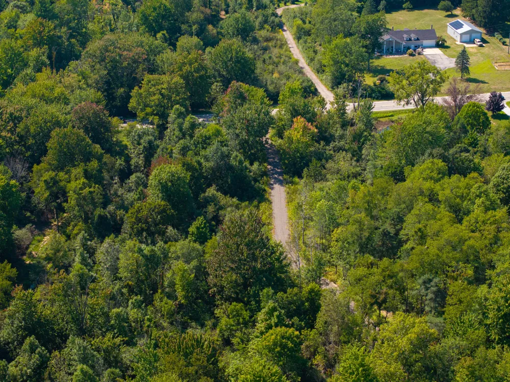 83 68th Avenue Allendale, MI 49401