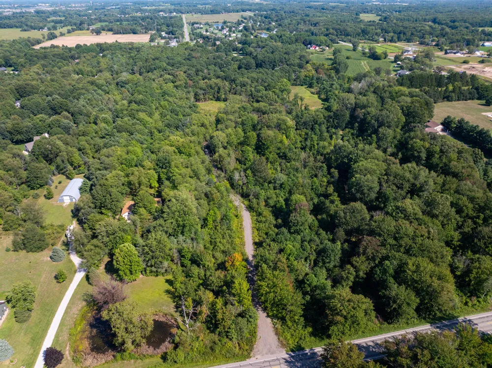 83 68th Avenue Allendale, MI 49401