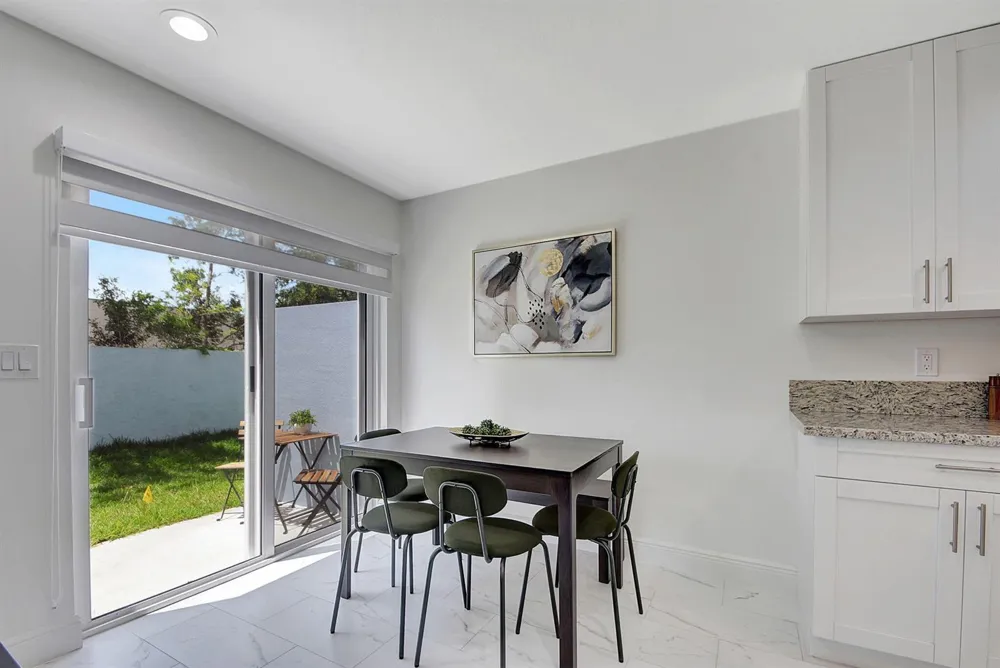 3868 Patio Court #3 Palm Springs, FL 33461