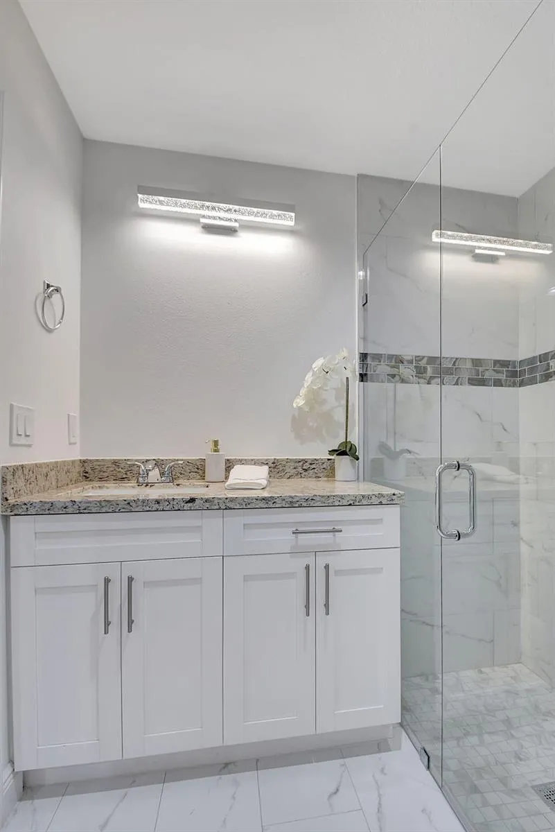 3868 Patio Court #3 Palm Springs, FL 33461