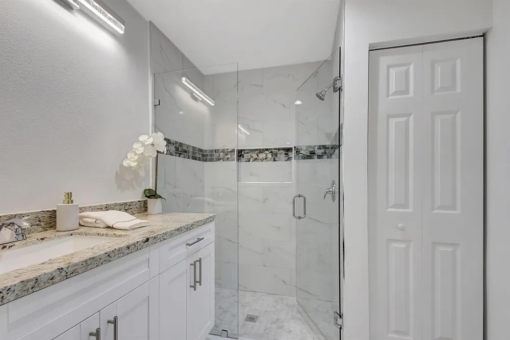 3868 Patio Court #3 Palm Springs, FL 33461