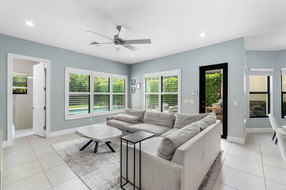 16226 Cabernet Drive Delray Beach, FL 33446