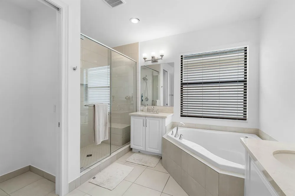16226 Cabernet Drive Delray Beach, FL 33446
