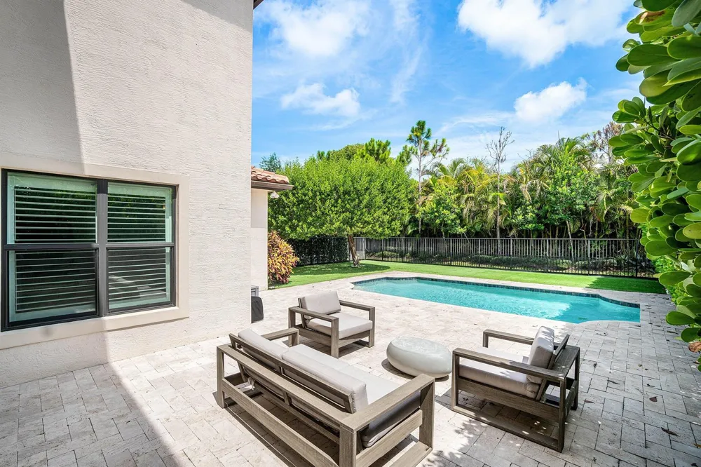 16226 Cabernet Drive Delray Beach, FL 33446