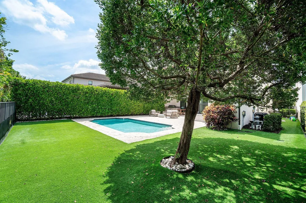 16226 Cabernet Drive Delray Beach, FL 33446