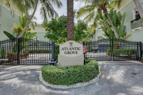 306 NW 1st Street #306