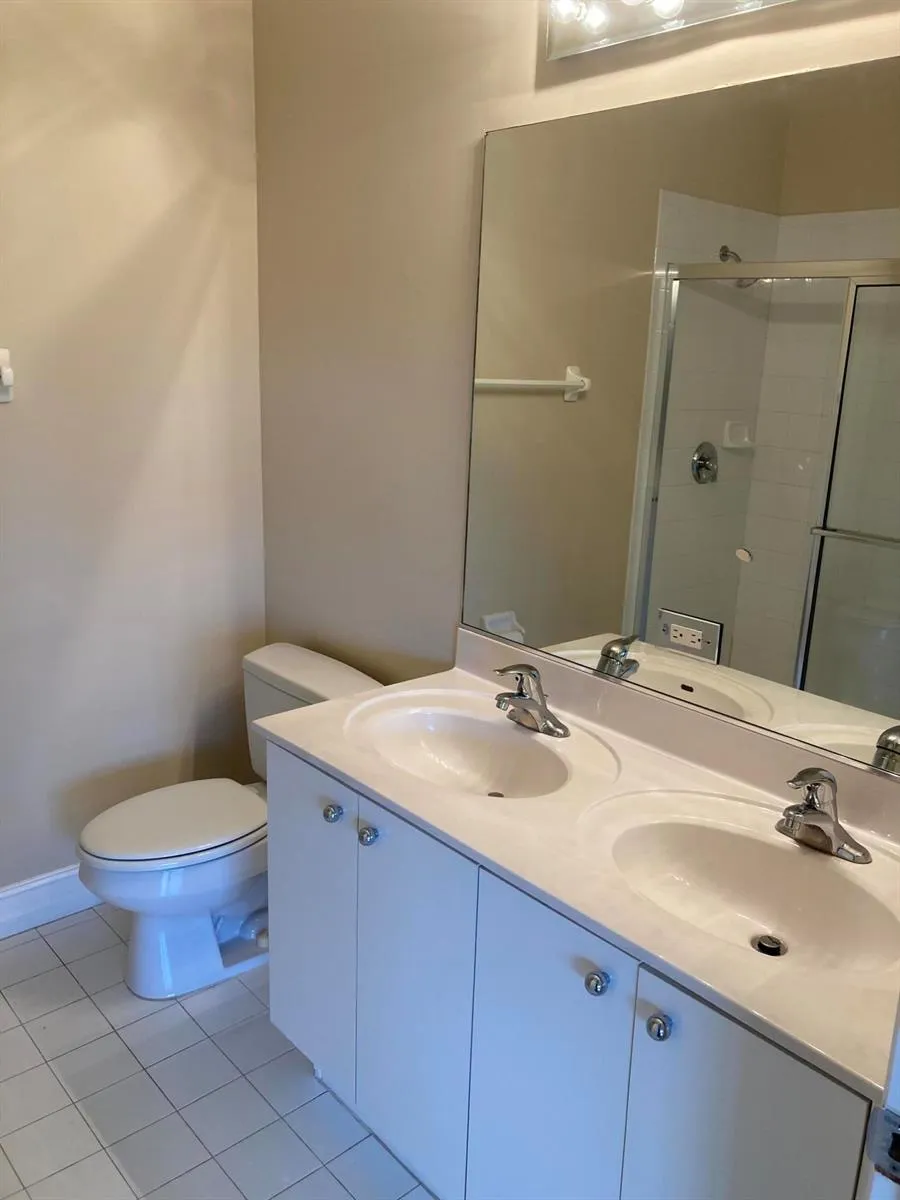 306 NW 1st Street #306 Delray Beach, FL 33444