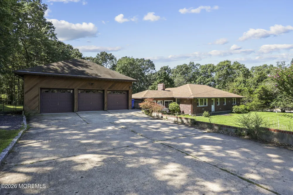144 Cooks Bridge Road Jackson, NJ 08527