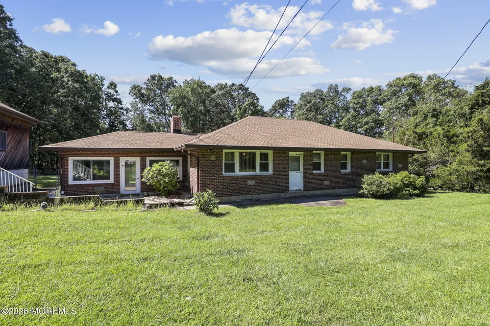 144 Cooks Bridge Road Jackson, NJ 08527