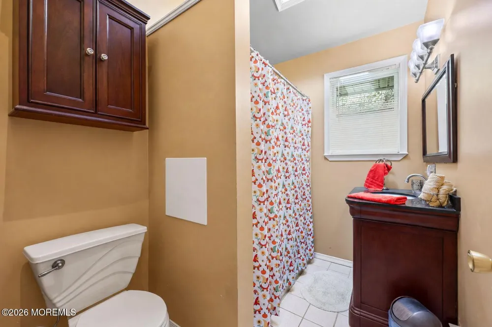 144 Cooks Bridge Road Jackson, NJ 08527