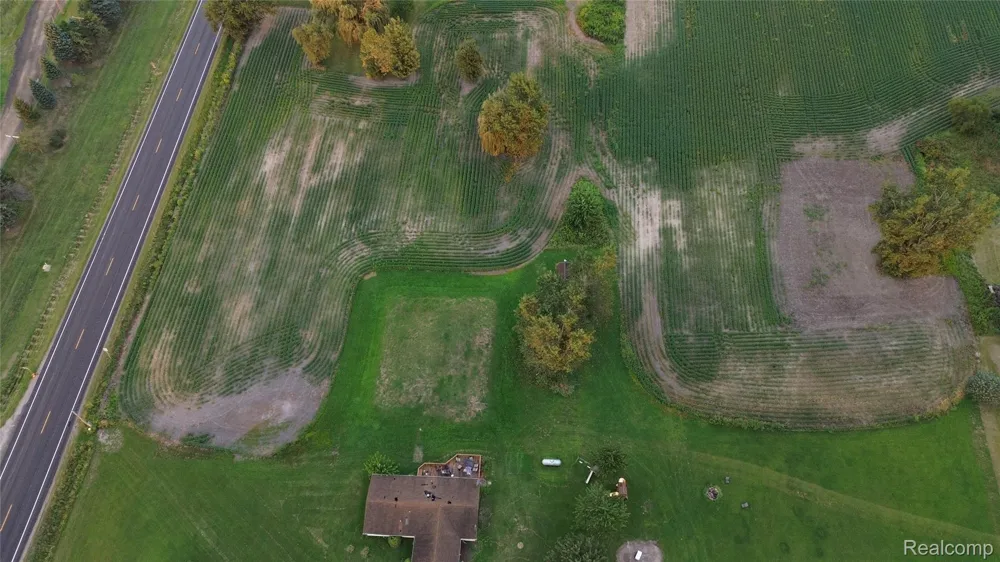 14670 Carleton West Road Exeter Township, MI 48117