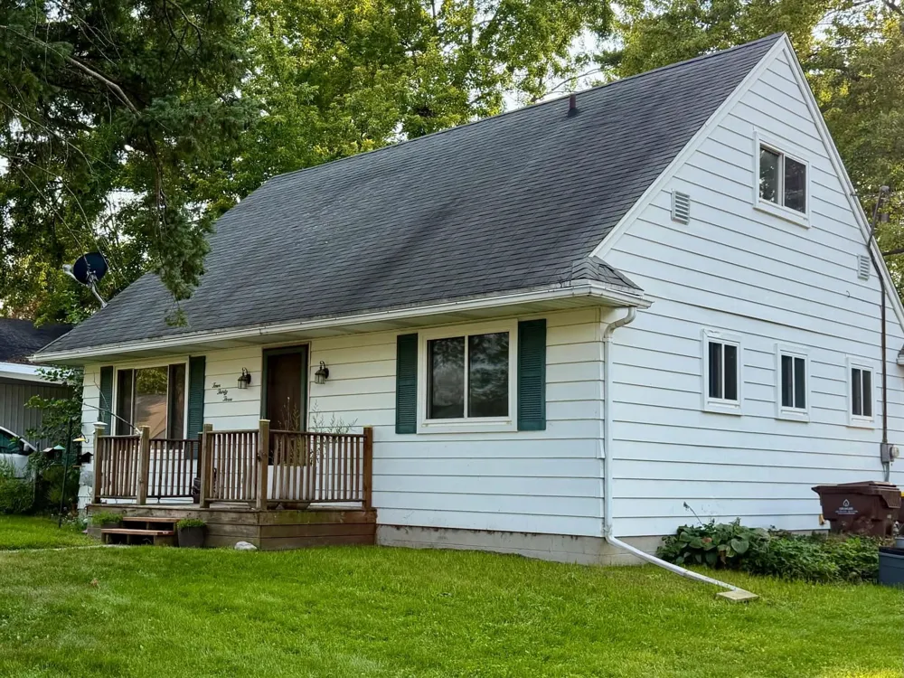 433 Harriet Avenue Delta Charter Township, MI 48917