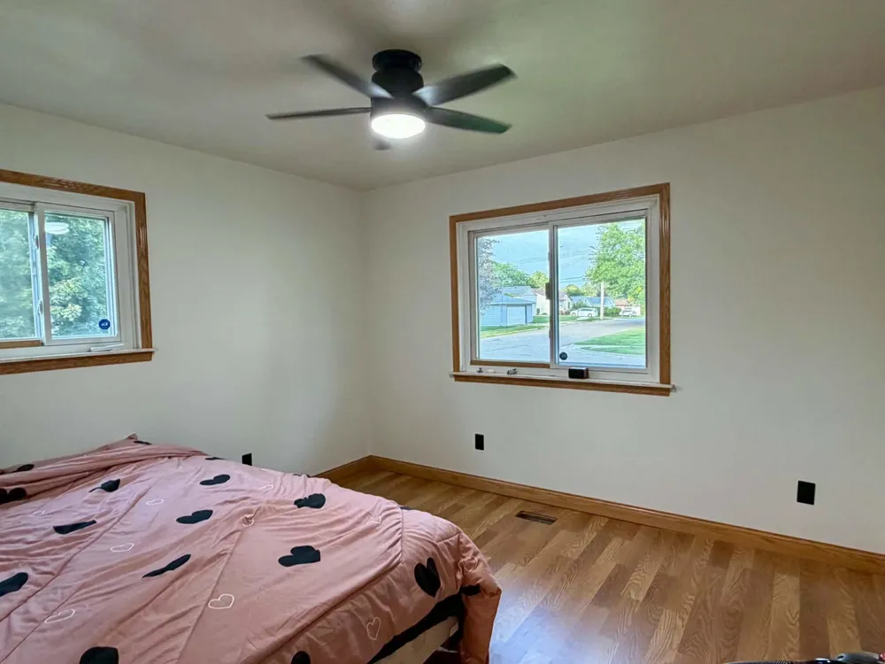 433 Harriet Avenue Delta Charter Township, MI 48917