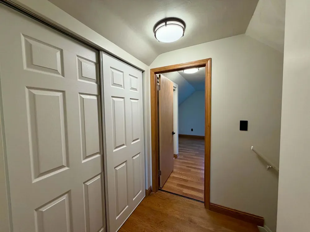 433 Harriet Avenue Delta Charter Township, MI 48917