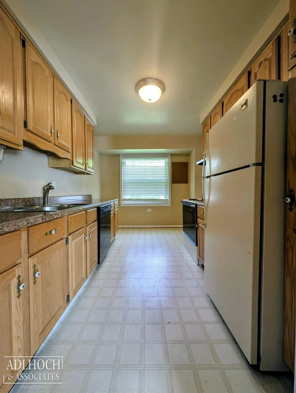 2168 Allard Road Grosse Pointe Woods City, MI 48236