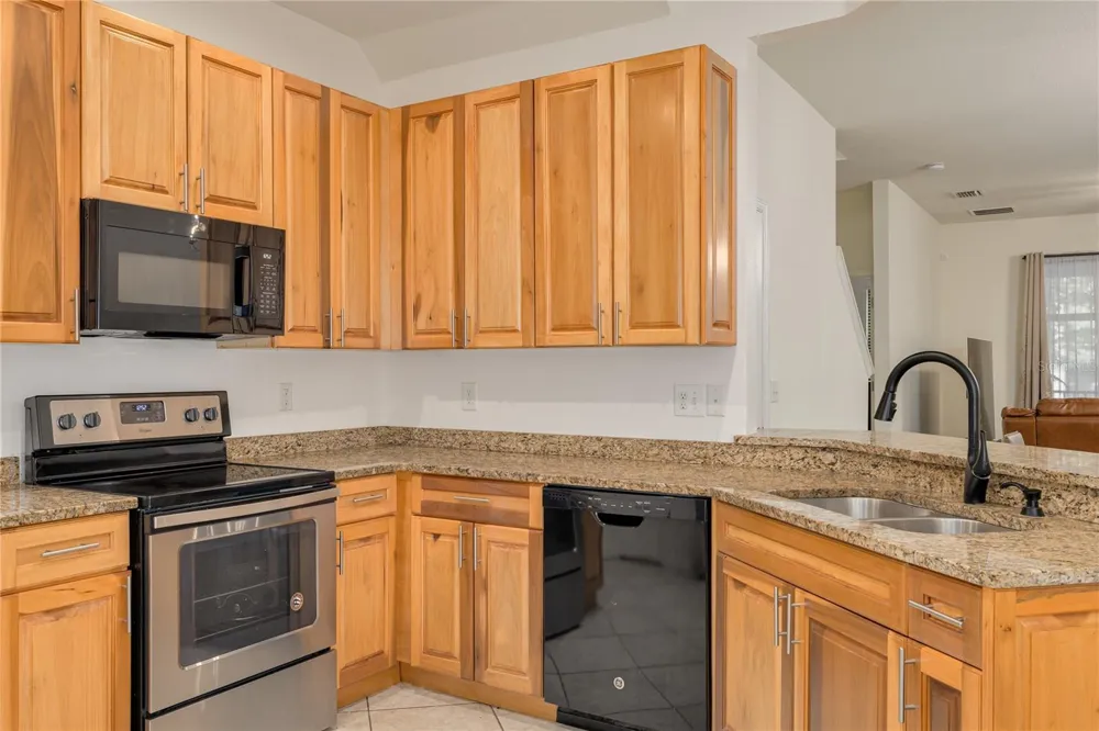 13204 SAN BLAS LOOP Largo, FL 33774
