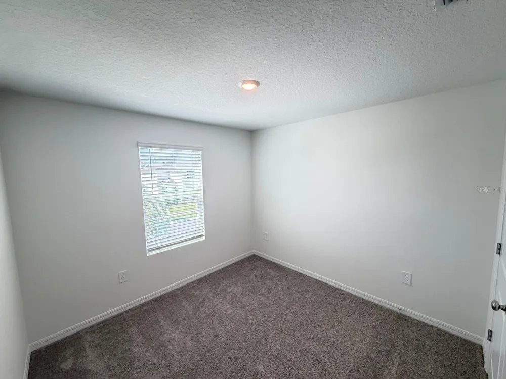 5423 CROWN POINT ROAD Kissimmee, FL 34758