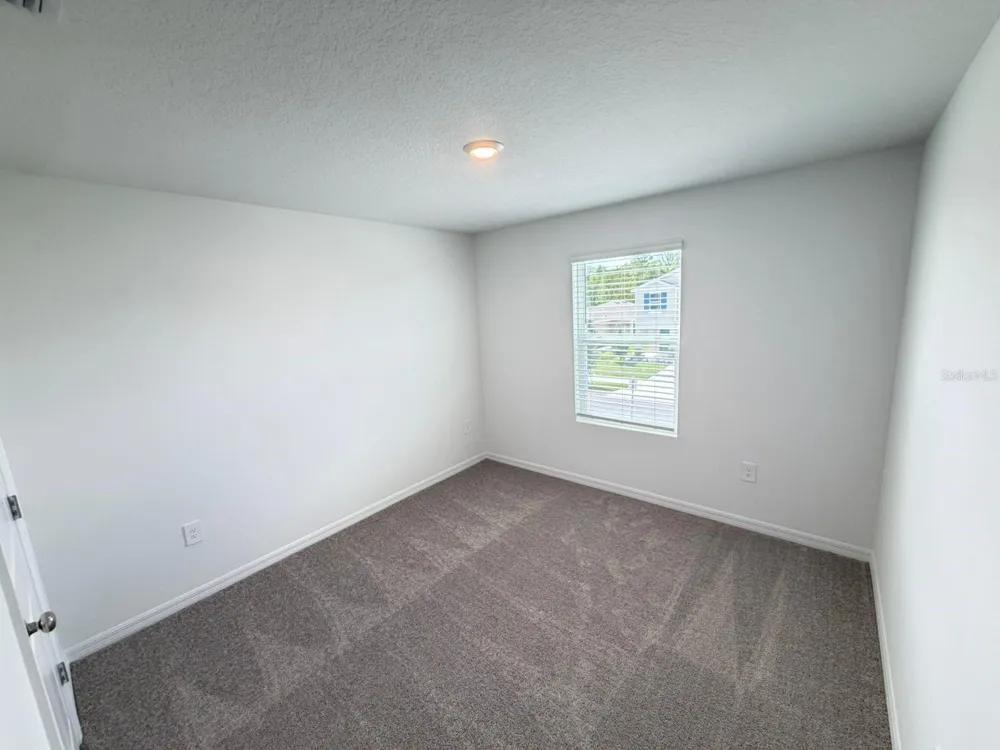 5423 CROWN POINT ROAD Kissimmee, FL 34758