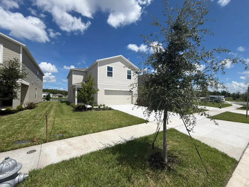 5423 CROWN POINT ROAD Kissimmee, FL 34758
