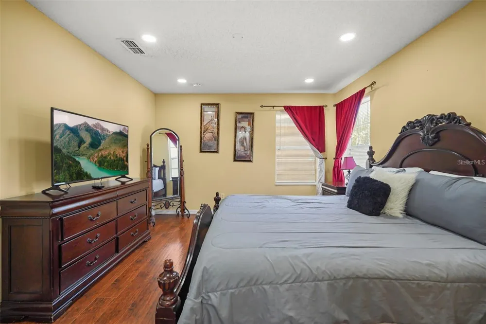 1265 SEASONS BOULEVARD Kissimmee, FL 34746