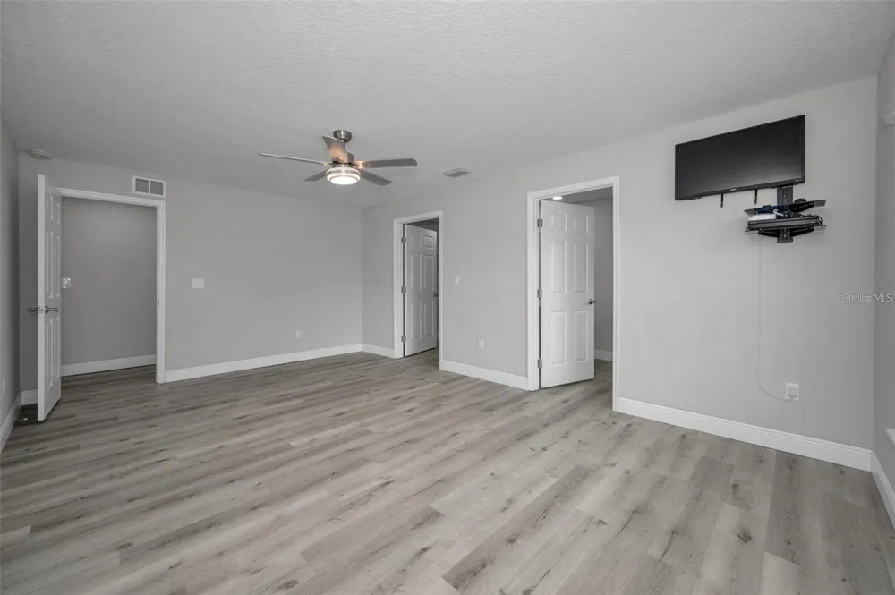2307 47TH STREET Tampa, FL 33605