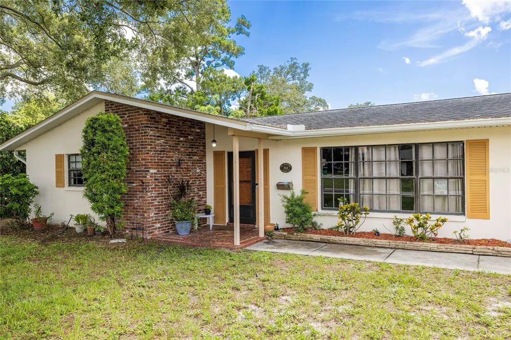 1901 STANCEL DRIVE Clearwater, FL 33764