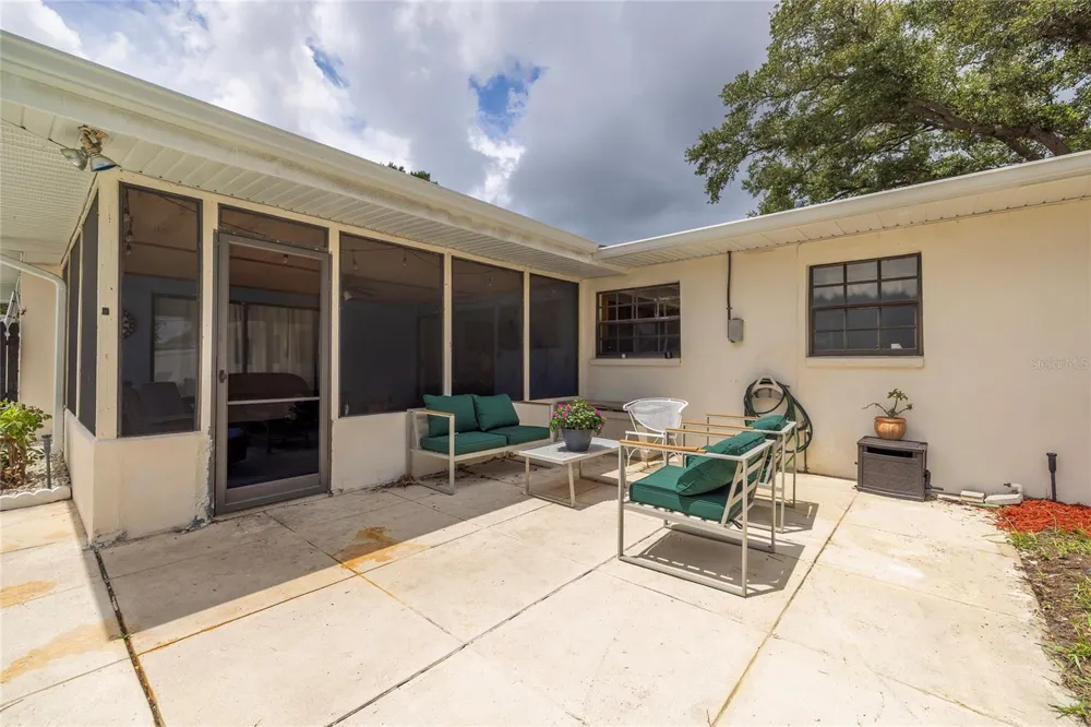 1901 STANCEL DRIVE Clearwater, FL 33764