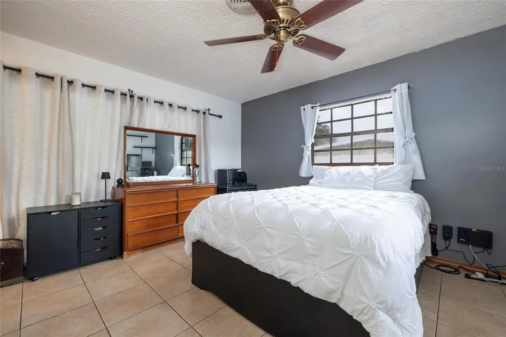 1901 STANCEL DRIVE Clearwater, FL 33764