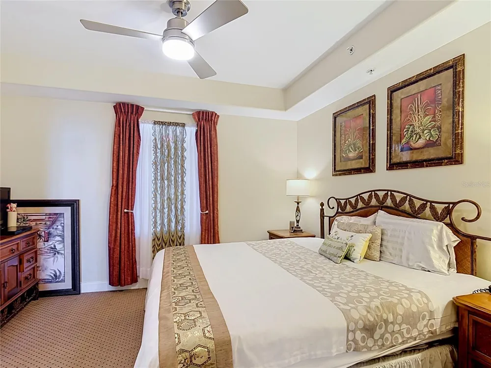 13427 BLUE HERON BEACH DRIVE #402 Orlando, FL 32821