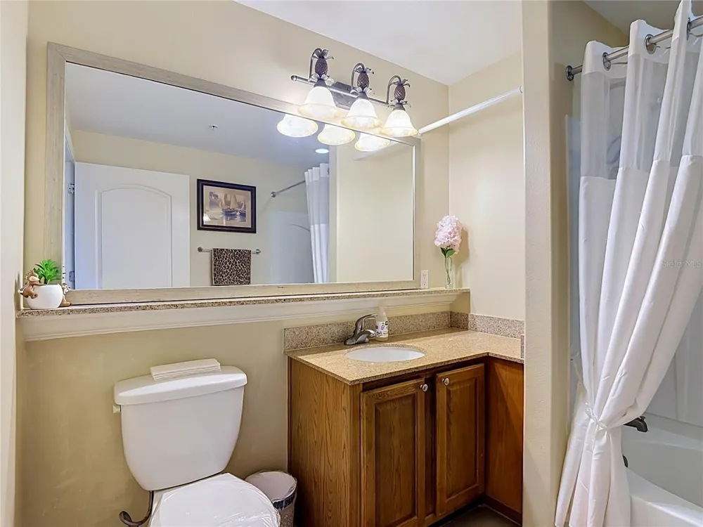 13427 BLUE HERON BEACH DRIVE #402 Orlando, FL 32821