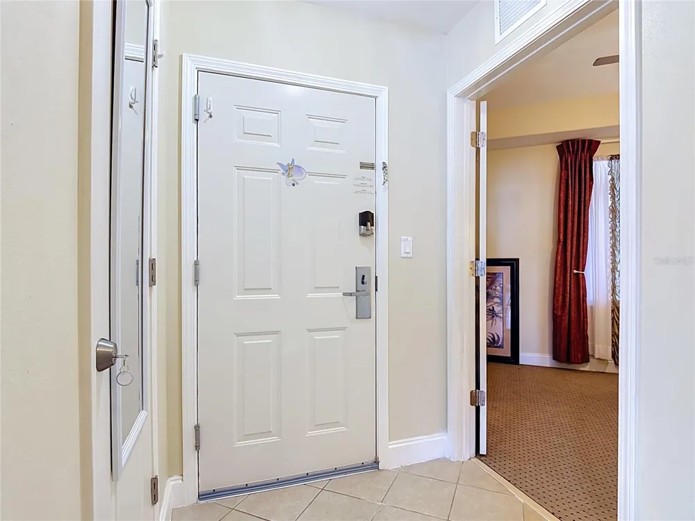 13427 BLUE HERON BEACH DRIVE #402 Orlando, FL 32821