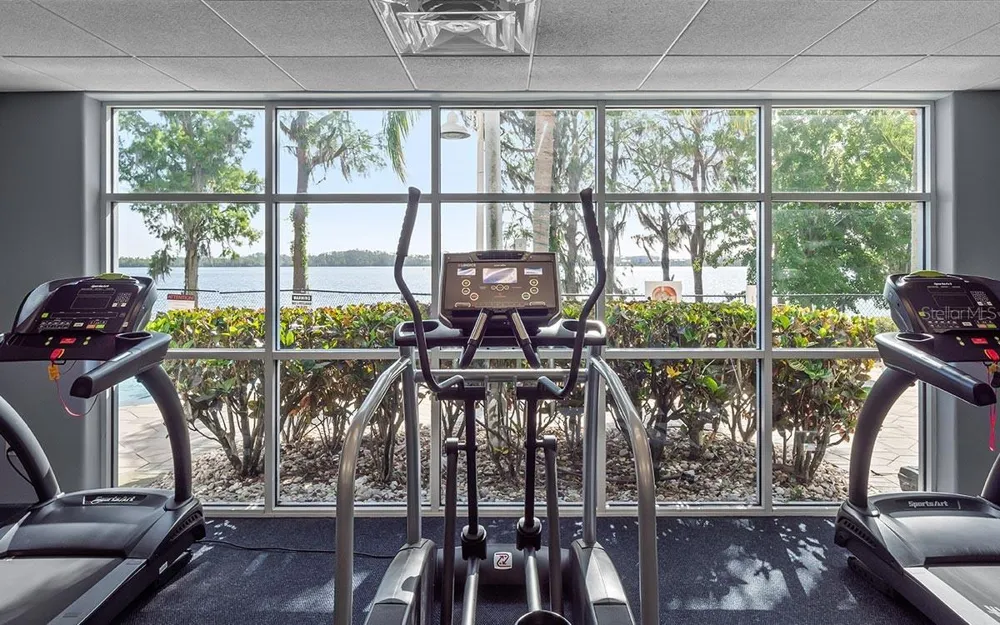 13427 BLUE HERON BEACH DRIVE #402 Orlando, FL 32821