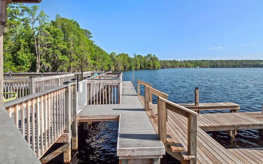 13427 BLUE HERON BEACH DRIVE #402 Orlando, FL 32821