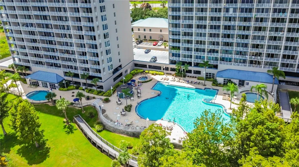 13427 BLUE HERON BEACH DRIVE #402 Orlando, FL 32821