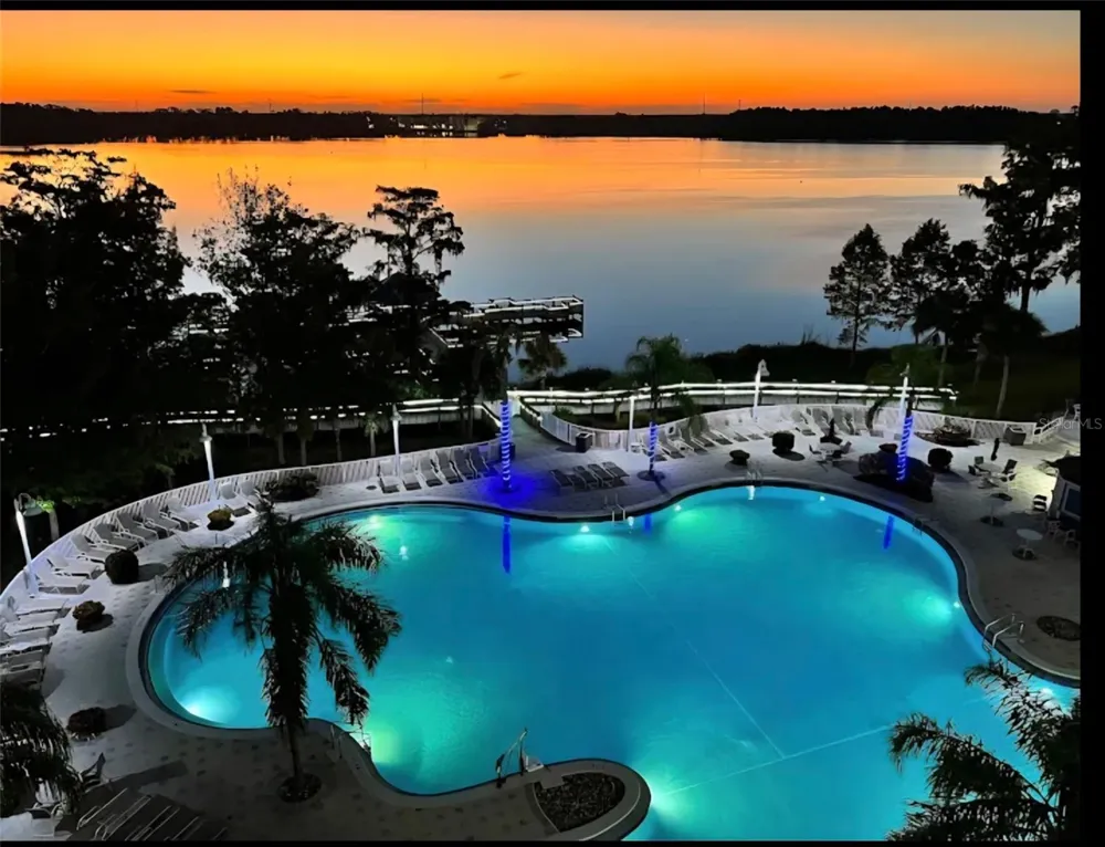 13427 BLUE HERON BEACH DRIVE #402 Orlando, FL 32821