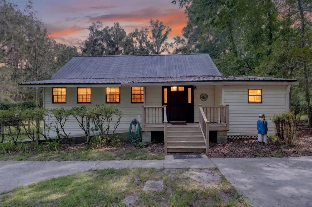 9350 NW 230 STREET Micanopy, FL 32667