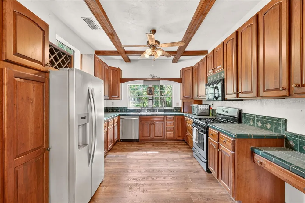9350 NW 230 STREET Micanopy, FL 32667