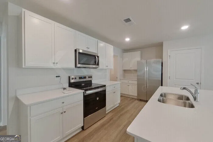 112 Overstreet WAY Springfield, GA 31329
