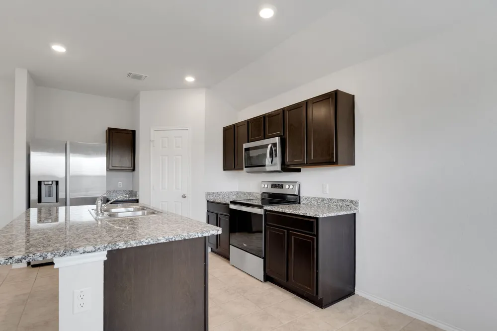 532 Taggart Trail Jarrell, TX 76537