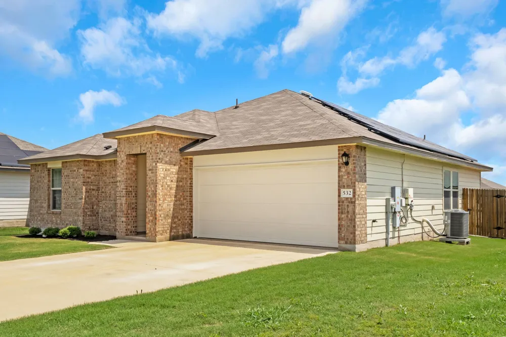 532 Taggart Trail Jarrell, TX 76537